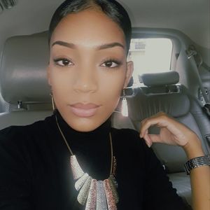 Meet your Posher, Jasmine